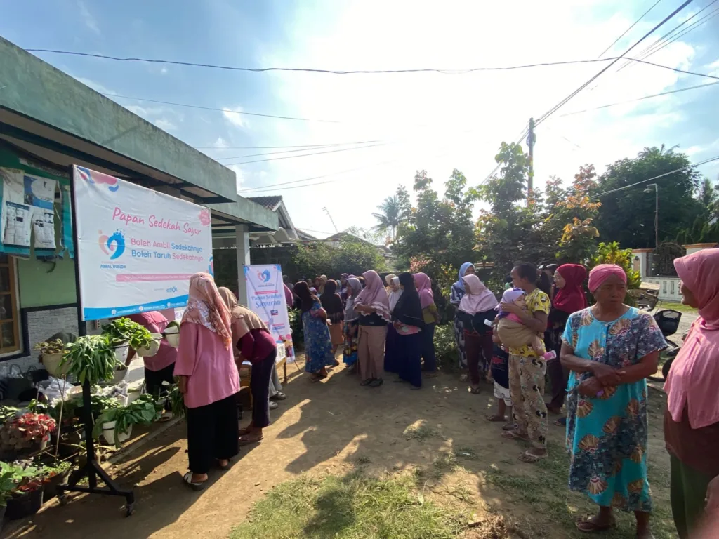 Paket Sayur Gratis Sehatkan Jutaan Masyarakat Cilacap Yayasan Amal