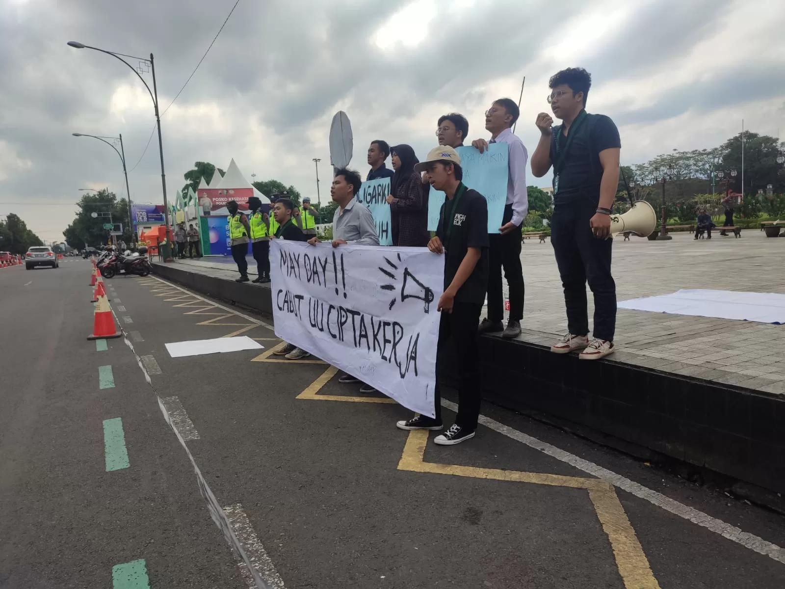 Upah minimum kabupaten Banyumas 