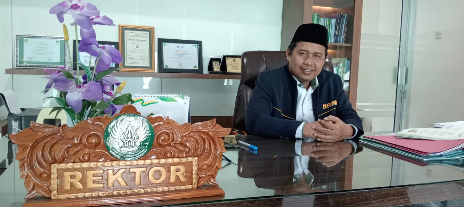 Rektor UIN