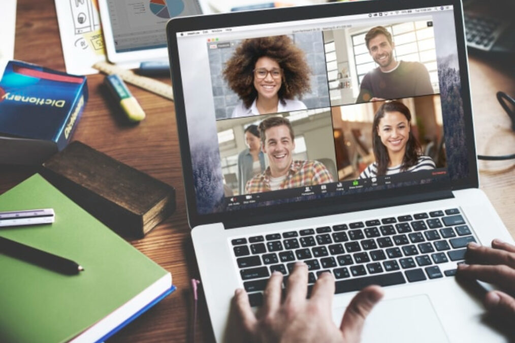 Cara mengganti background Zoom Meeting