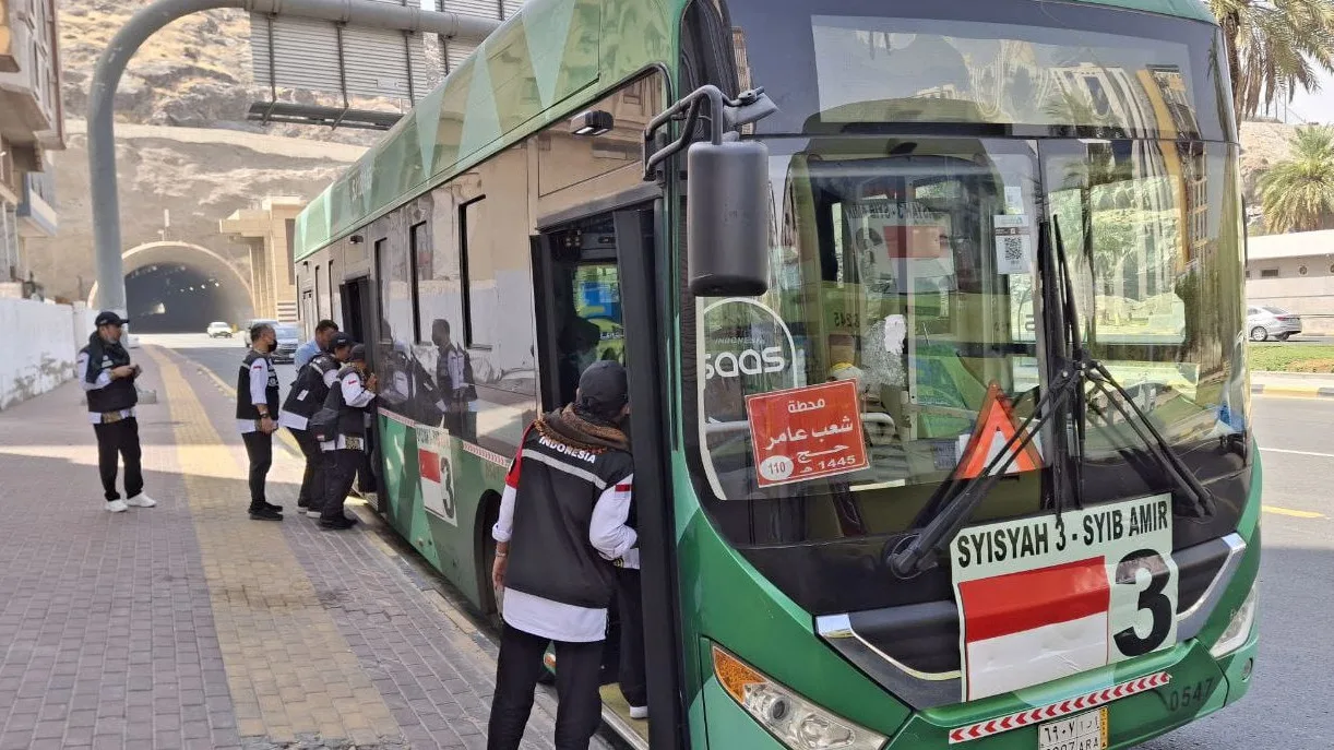 Layanan bus