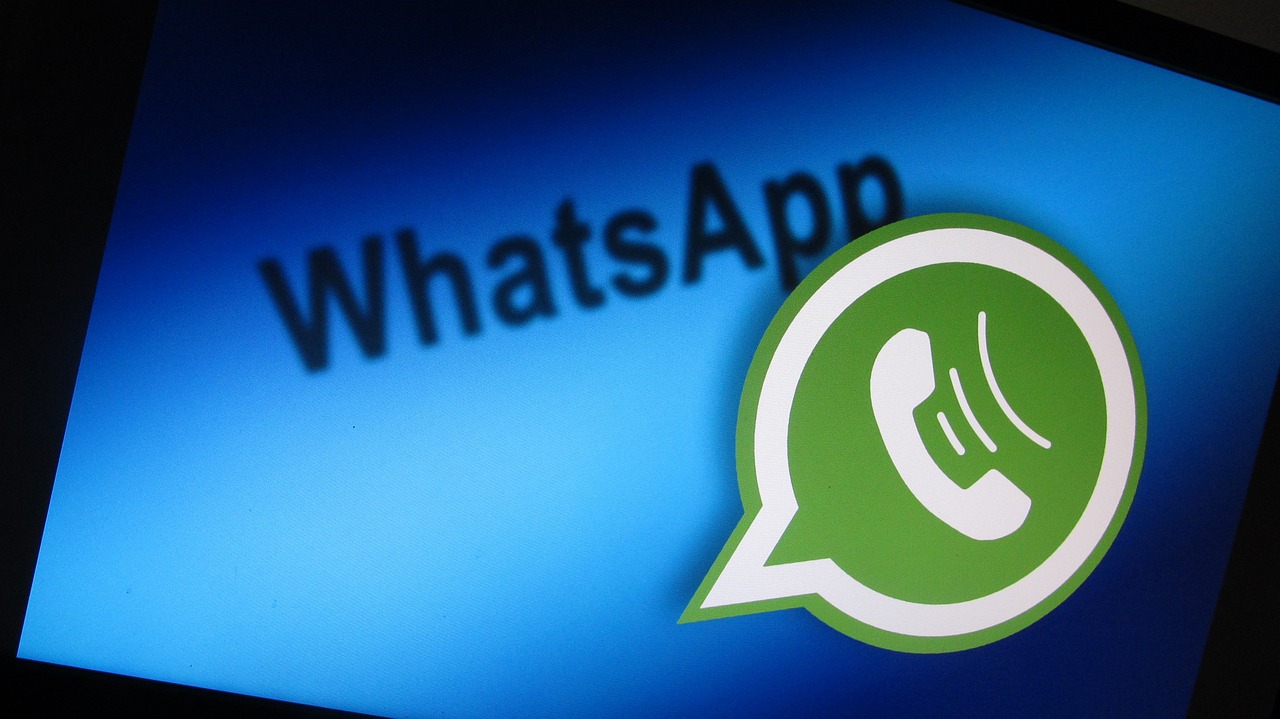 Cara mengembalikan chat WhatsApp yang tiba-tiba hilang