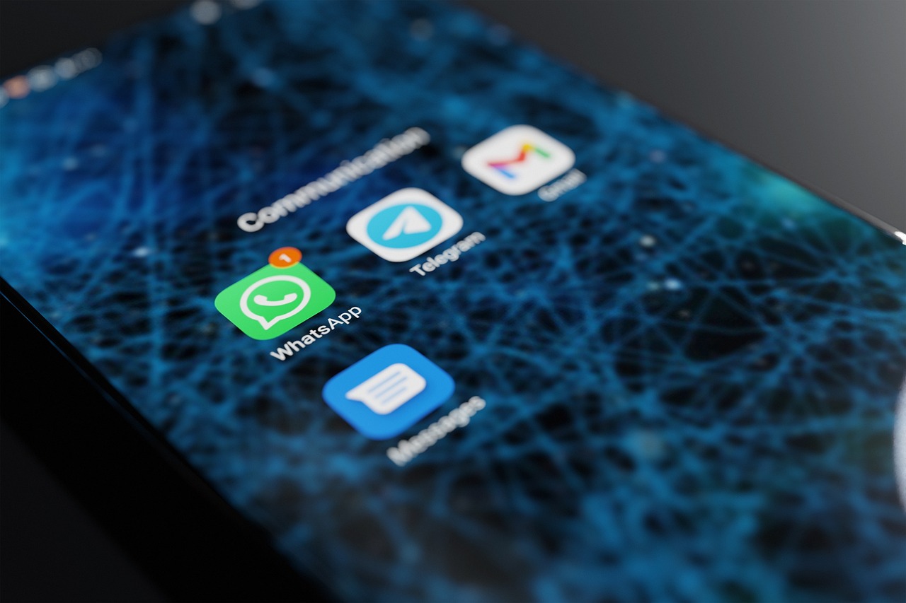 Cara menghubungkan WhatsApp ke Email