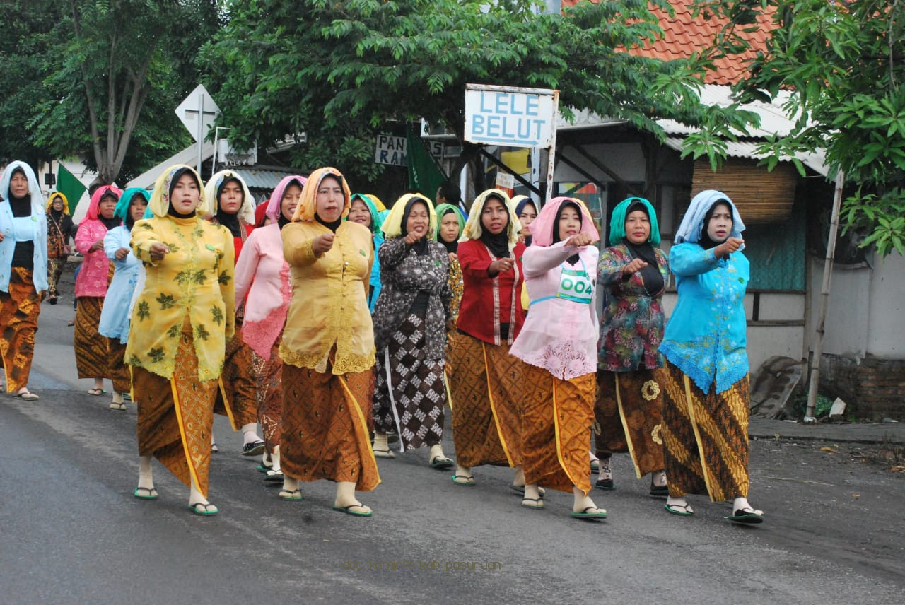 Contoh Yel-yel gerak jalan yang lucu dan membangkitkan semangat