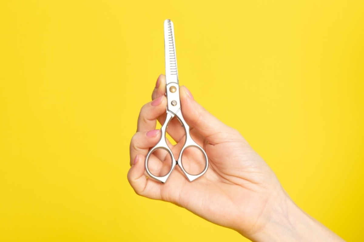 Penjelasan tentang gunting rambut sasak