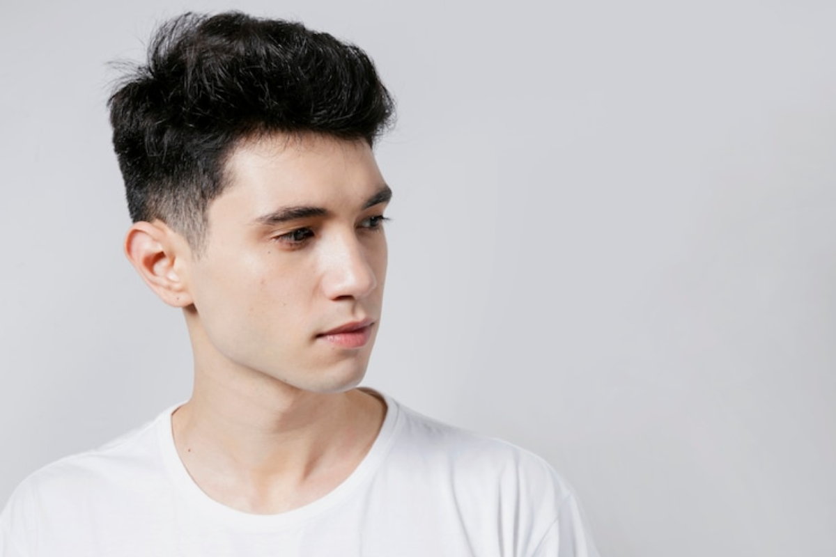 Perbedaan gaya rambut taper dan fade