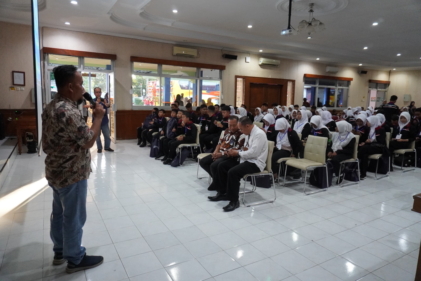 Gada bercahaya 