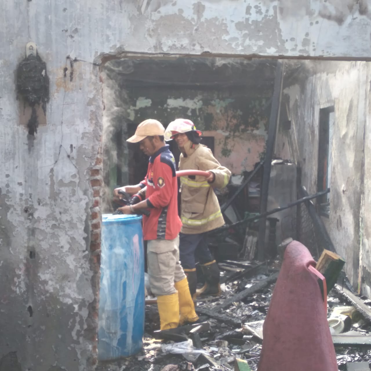 Kebakaran rumah warga 