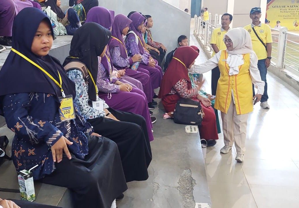 gebyar sains dan seni