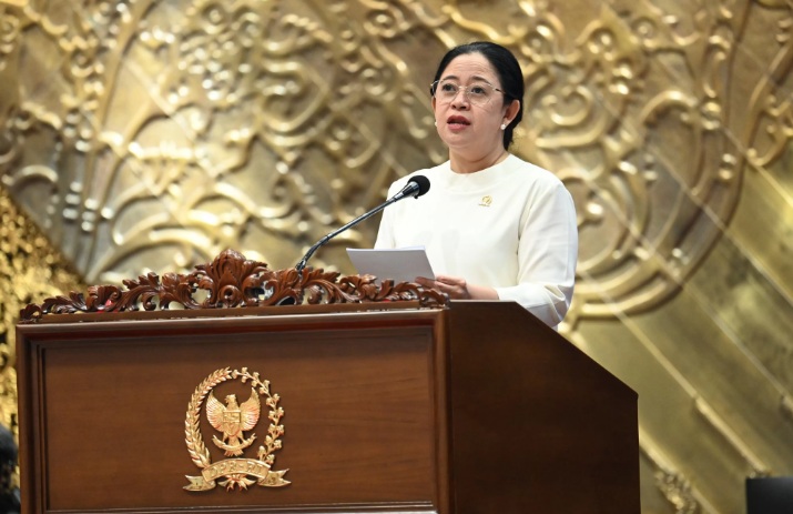 ketua dpr dri puan maharani