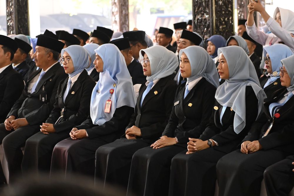 kepala sekolah
